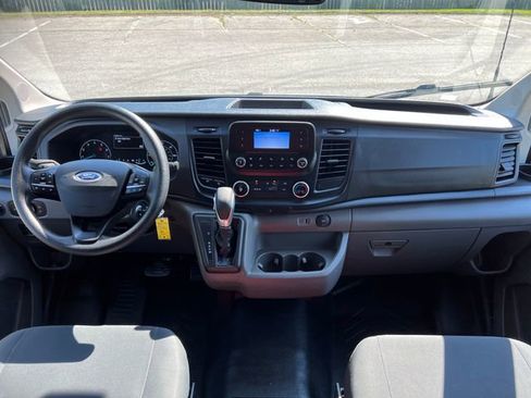 Used 2024 Ford Transit 250 Low Roof w/ Exterior Upgrade Package RWD image 32