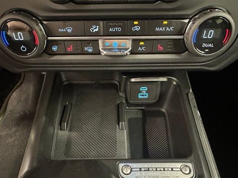 New 2025 Ford Bronco Outer Banks image 31