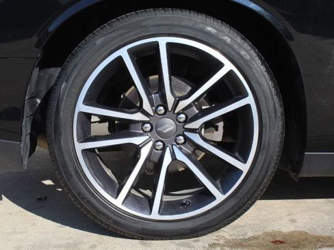 Used 2020 Dodge Challenger R/T w/ Plus Package image 11