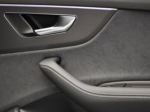 New 2026 Audi SQ8 Prestige image 48