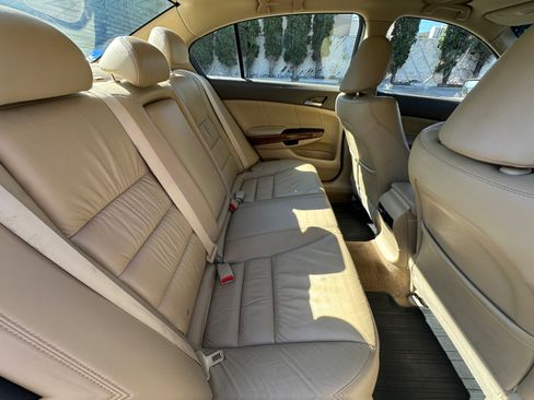 Used 2010 Honda Accord EX-L image 12