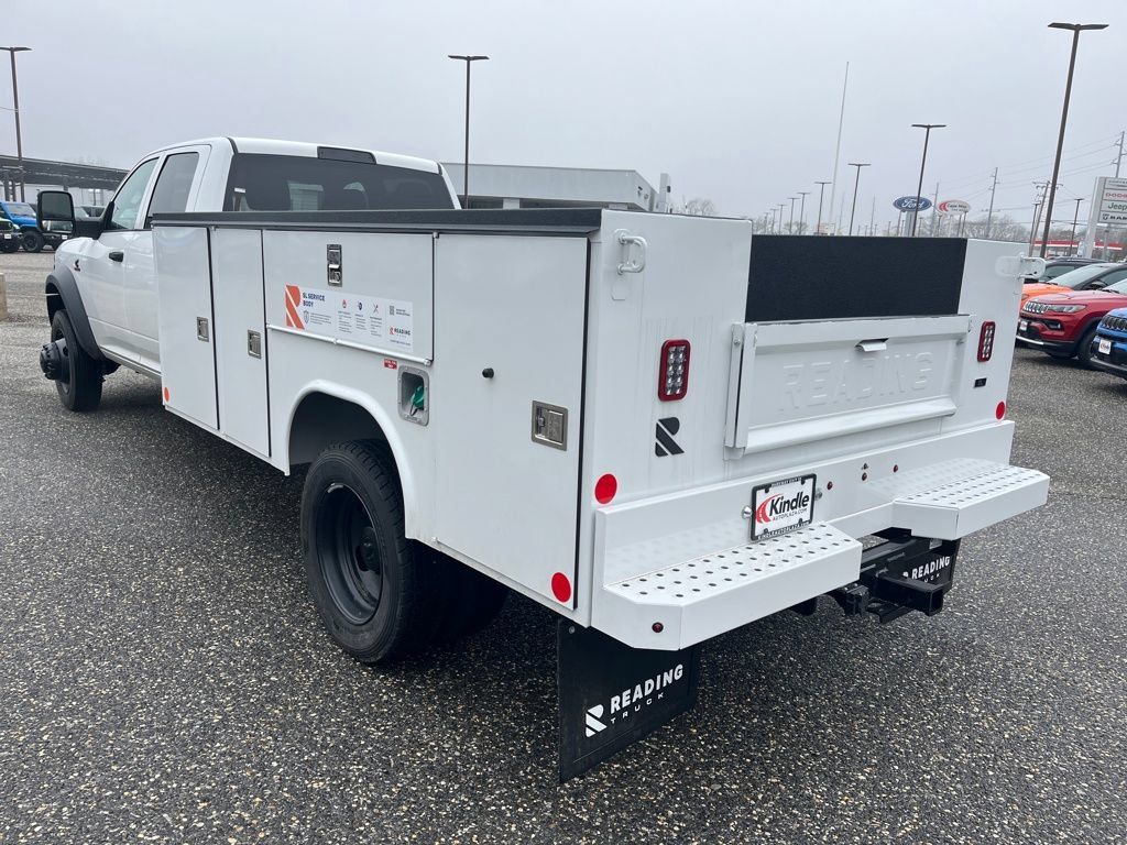 New 2025 RAM 5500 Tradesman AWD/4WD image 27