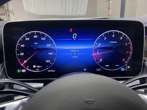 Certified 2025 Mercedes-Benz GLC 300 4MATIC image 13