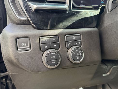 Used 2024 Chevrolet Silverado 1500 RST AWD/4WD image 18