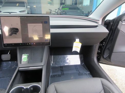 Used 2024 Tesla Model 3 RWD image 46