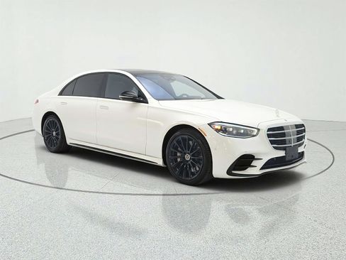 Certified 2023 Mercedes-Benz S 500 4MATIC image 3
