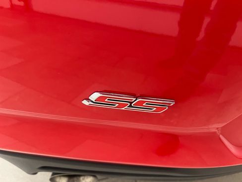 Used 2021 Chevrolet Camaro SS RWD image 23
