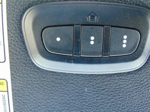 Used 2023 Jeep Gladiator Sport AWD/4WD image 29
