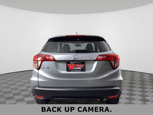 Used 2017 Honda HR-V EX image 7
