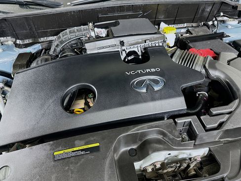 Used 2023 INFINITI QX50 Luxe AWD/4WD image 34