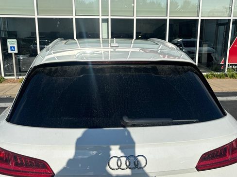 Used 2020 Audi SQ5 Premium Plus w/ Premium Plus Package AWD/4WD image 16