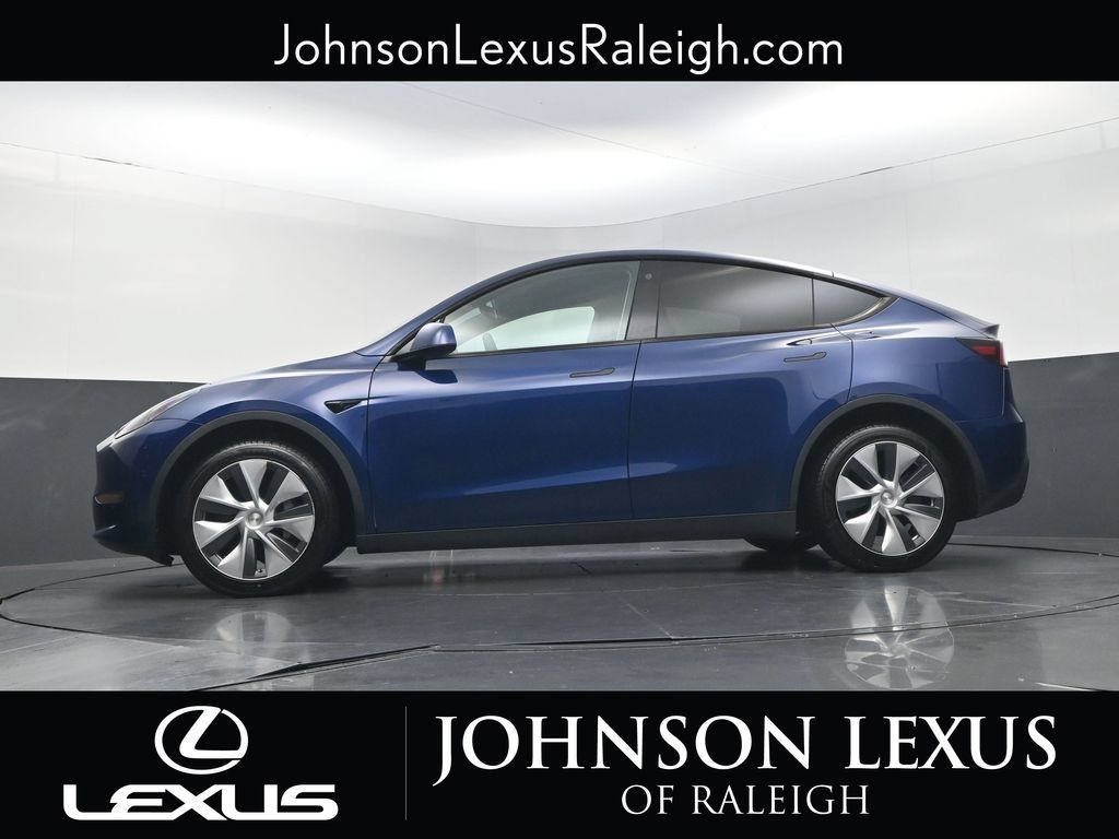 Used 2023 Tesla Model Y Long Range AWD/4WD image 21
