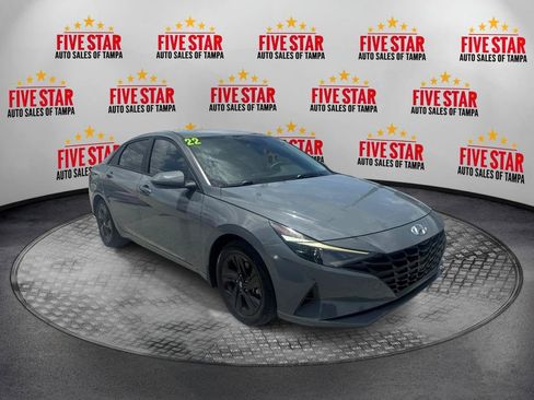 Used 2022 Hyundai Elantra SEL FWD image 1