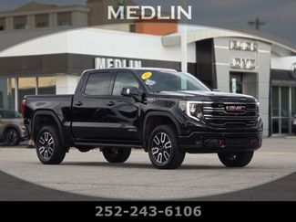 Used 2025 GMC Sierra 1500 AT4 w/ AT4 Premium Package AWD/4WD video 1