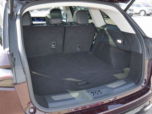 Used 2024 Lincoln Nautilus Reserve w/ Equipment Group 203A image 20