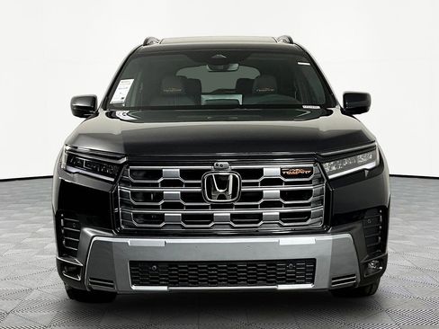 New 2026 Honda Pilot TrailSport image 2