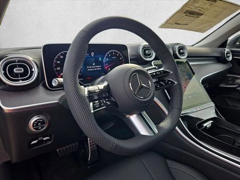 New 2026 Mercedes-Benz CLE 300 4MATIC Coupe image 3