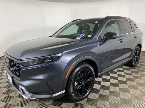 Used 2025 Honda CR-V Sport Touring image 3