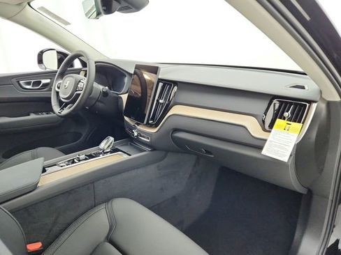 New 2026 Volvo XC60 B5 Plus w/ Protection Package Premier image 25