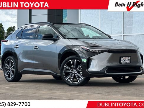 Used 2023 Toyota bZ4X AWD image 1