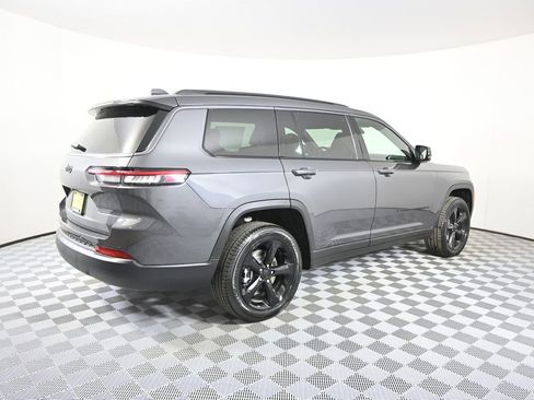 New 2026 Jeep Grand Cherokee L Limited AWD/4WD image 6