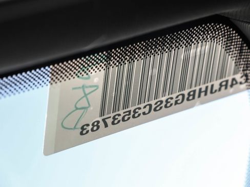 New 2025 Jeep Grand Cherokee Limited w/ Luxury Tech Group II image 30