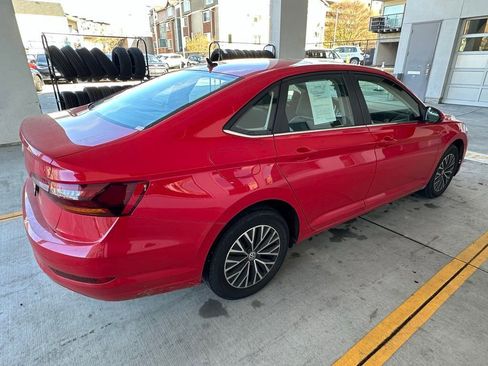 Used 2019 Volkswagen Jetta SE image 7