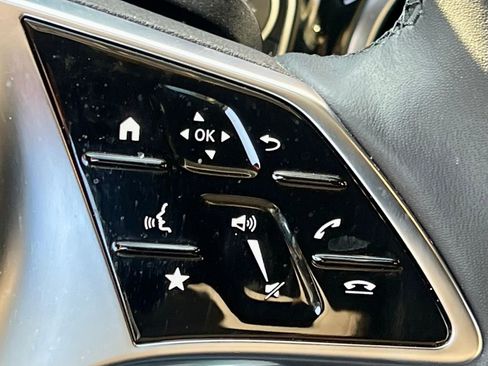 Certified 2026 Mercedes-Benz GLA 250 4MATIC image 37