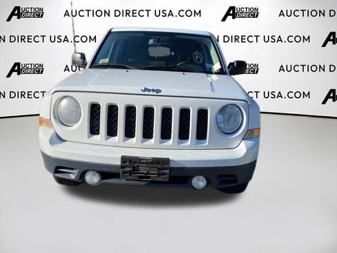 Used 2014 Jeep Patriot Latitude image 6