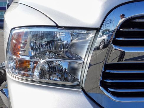 Used 2018 RAM 1500 Big Horn image 3