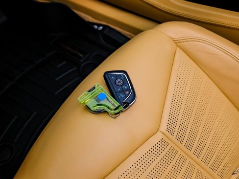 Used 2020 Chevrolet Corvette Stingray Premium Conv w/ 3LT Preferred Equipment Group image 99