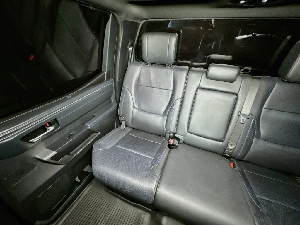 Used 2022 Toyota Tundra Platinum w/ Advanced Package AWD/4WD image 12