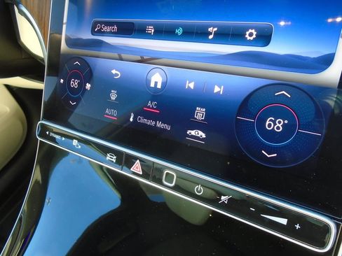 Used 2023 Mercedes-Benz GLC 300 4MATIC image 22