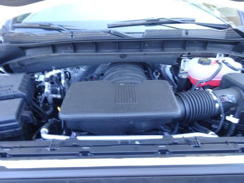 New 2026 GMC Sierra 1500 SLT AWD/4WD image 13