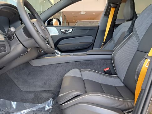 New 2026 Volvo XC60 T8 Polestar AWD/4WD image 6