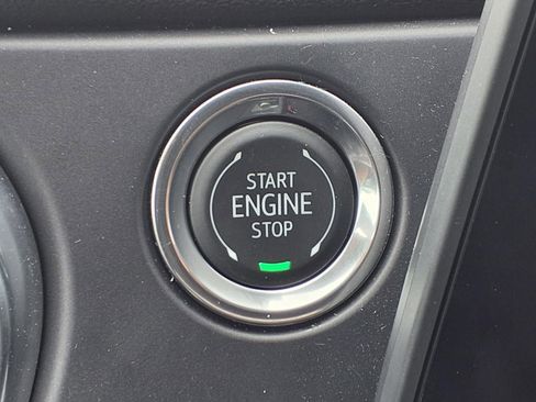 Used 2025 Chevrolet Blazer LT AWD/4WD image 9