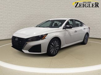 Used 2025 Nissan Altima 2.5 SV FWD video 1