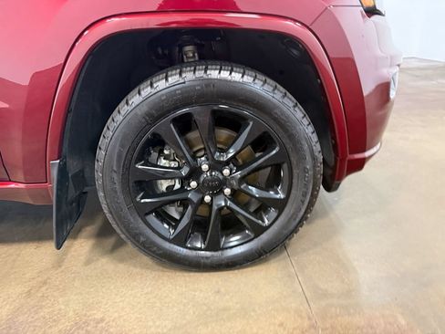 Used 2022 Jeep Grand Cherokee Laredo X AWD/4WD image 87