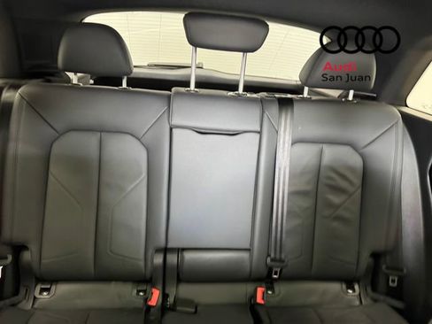 Certified 2025 Audi Q3 2.0T Premium Plus w/ Premium Plus Package AWD/4WD image 35