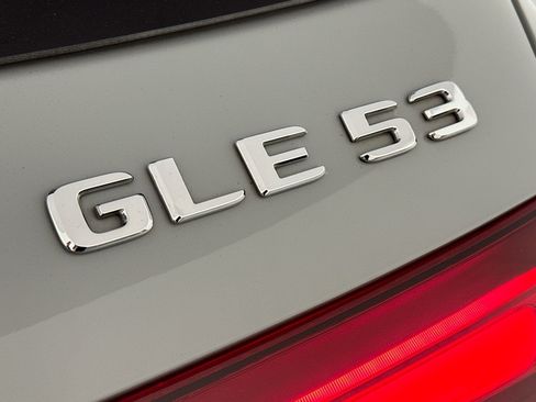 Used 2024 Mercedes-Benz GLE 53 AMG 4MATIC image 9