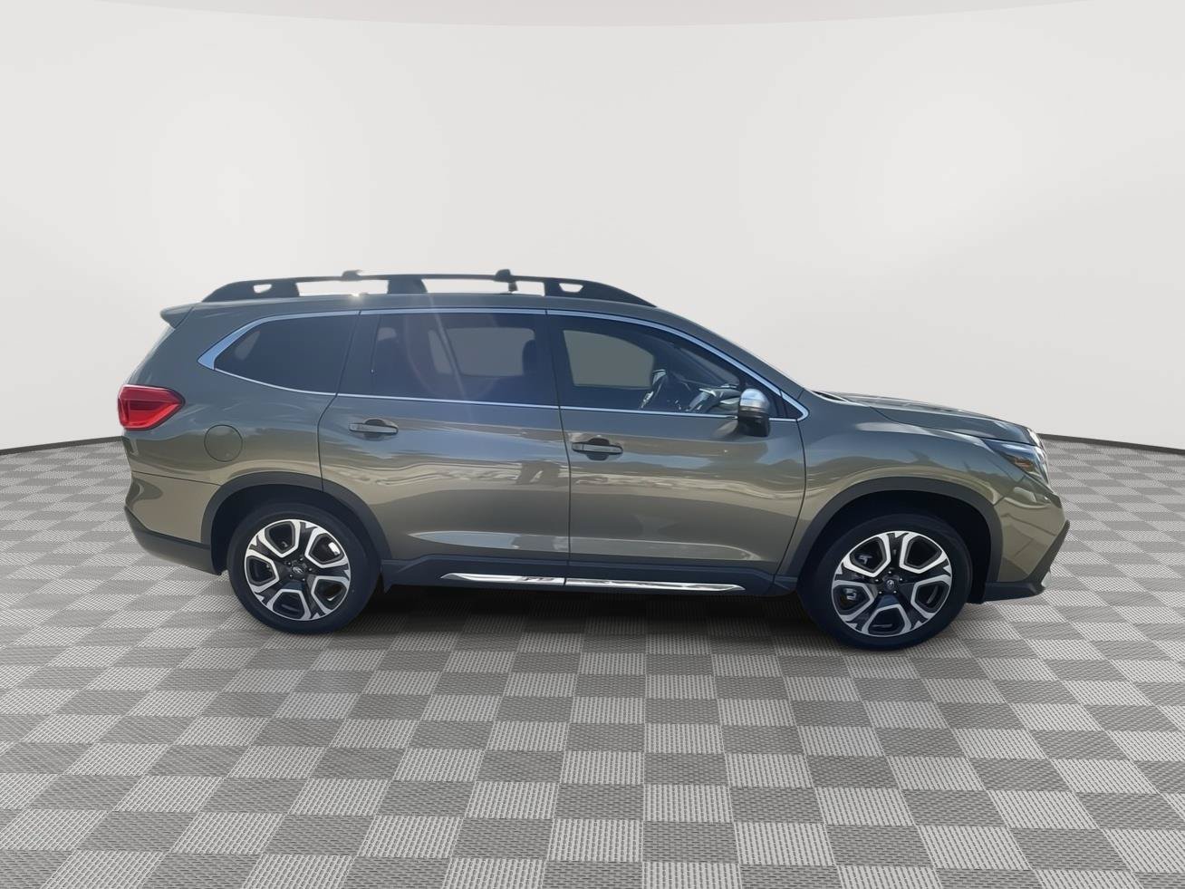 Used 2023 Subaru Ascent Limited w/ Technology Package AWD/4WD image 16