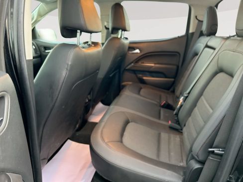 Used 2022 GMC Canyon AT4 AWD/4WD image 25