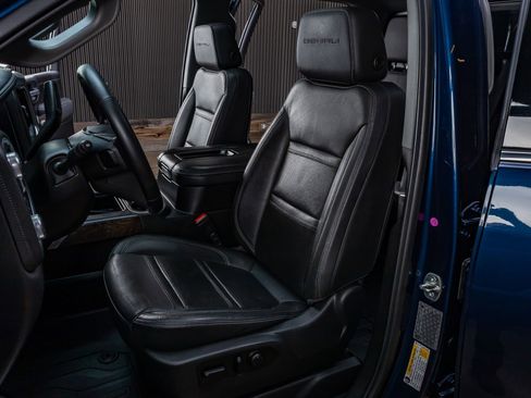 Used 2021 GMC Sierra 2500 Denali w/ Denali Ultimate Package image 29