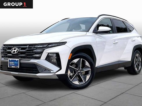 Certified 2025 Hyundai Tucson SEL image 1