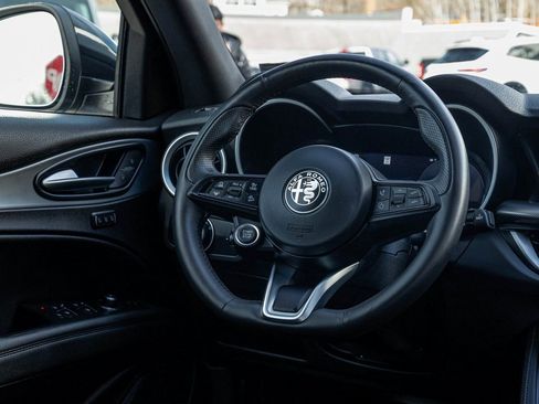 Used 2024 Alfa Romeo Stelvio Ti w/ Active Assist Plus Package image 23