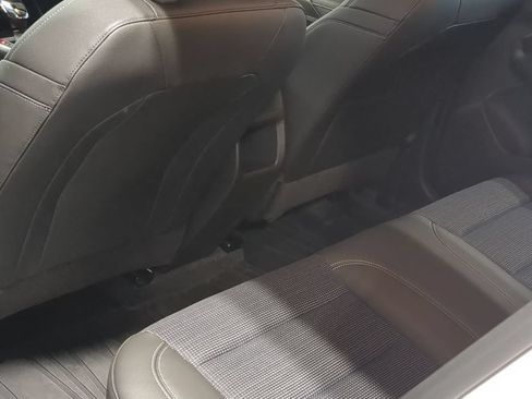 Used 2025 Buick Envista Sport Touring w/ Convenience I Package FWD image 18