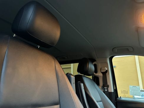 Used 2023 Mercedes-Benz Metris Passenger image 17