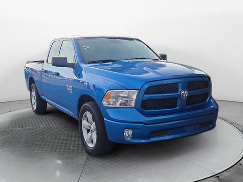 Used 2024 RAM 1500 Classic SLT AWD/4WD image 7