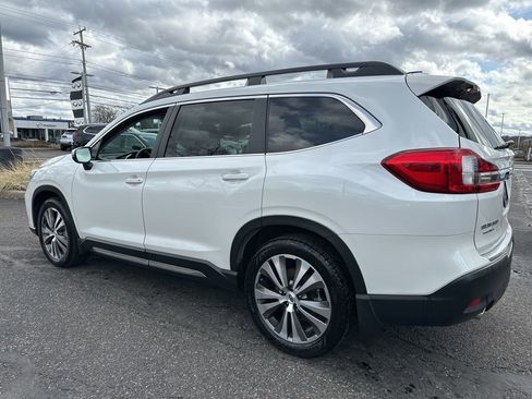 Used 2019 Subaru Ascent Limited image 11