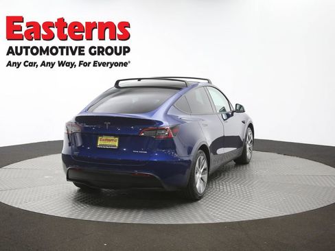 Used 2021 Tesla Model Y Long Range AWD/4WD image 35